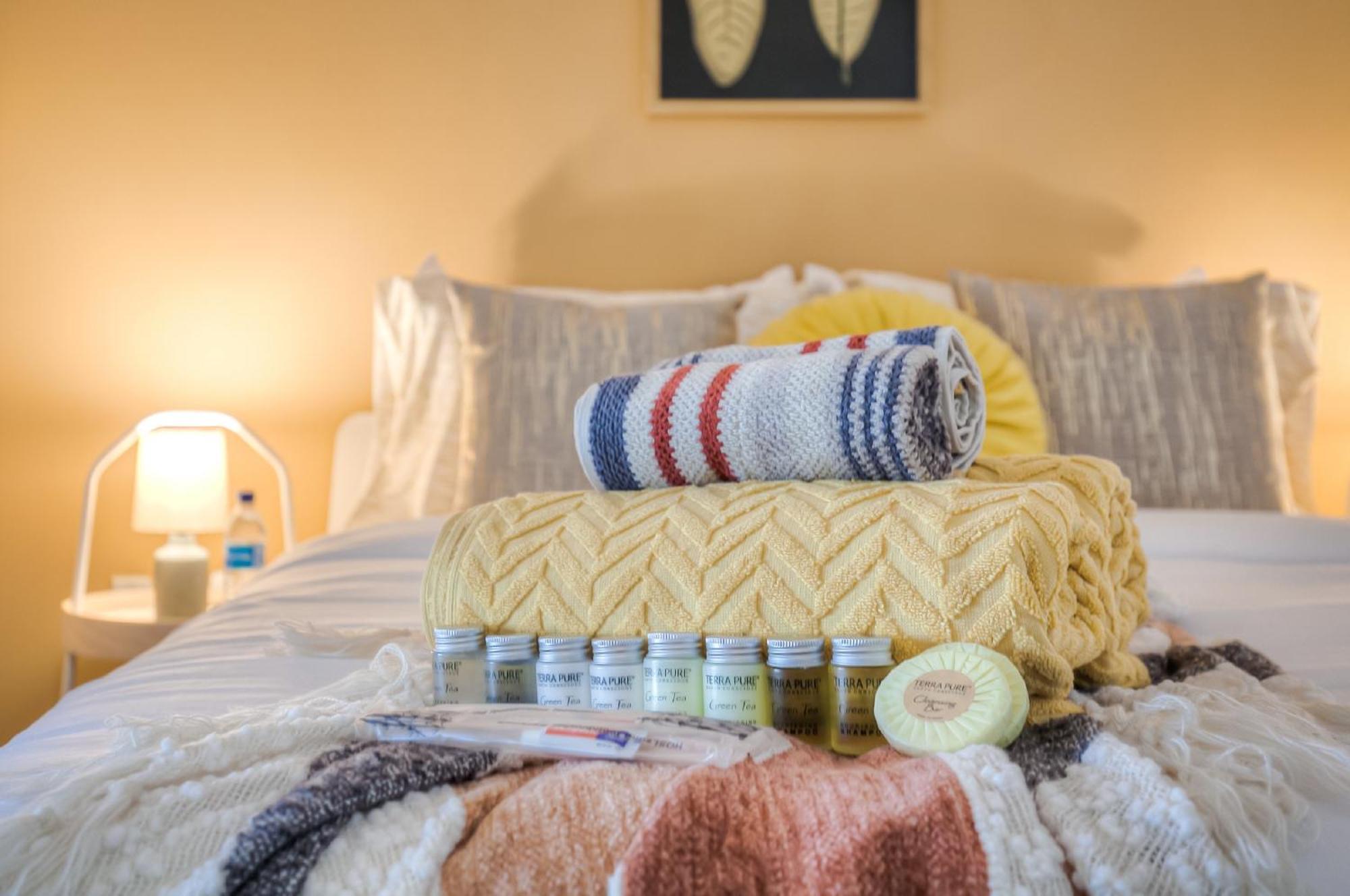 Apartment Elegant 1br Den Downtown - Sleep 6